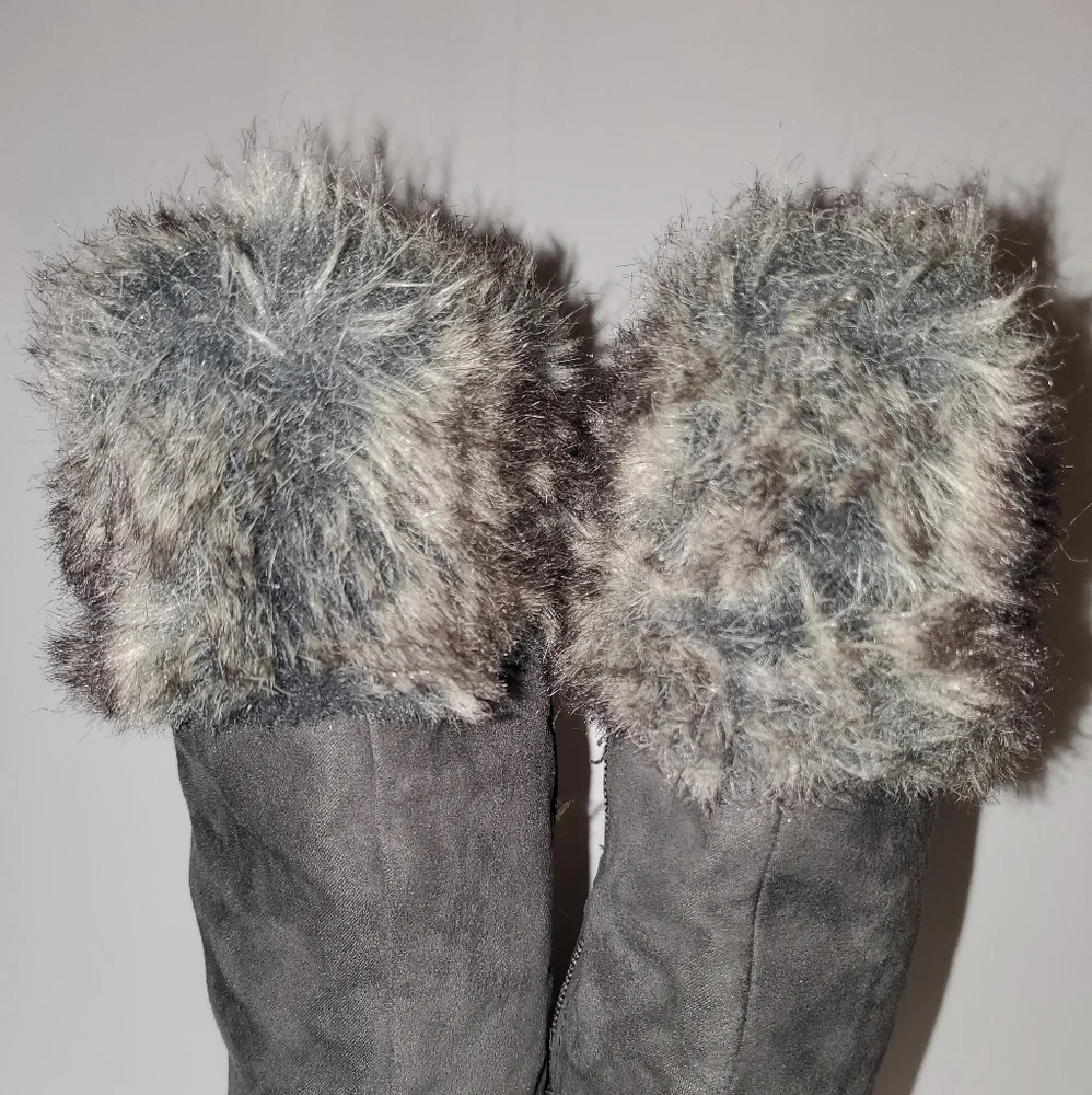 KENNETH COLE BOOTS